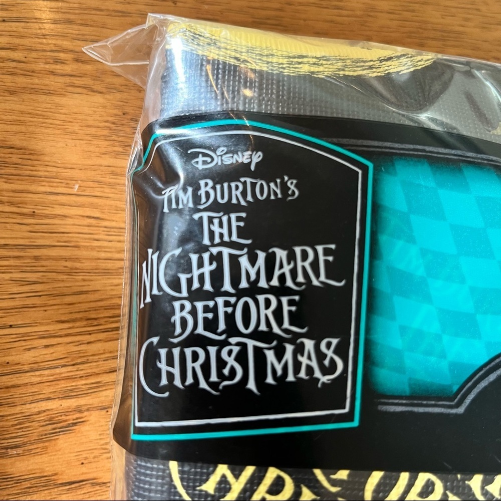 NWT disneys Tim burtons the nightmare before Christmas vinyl tablecloth - Picture 4 of 6